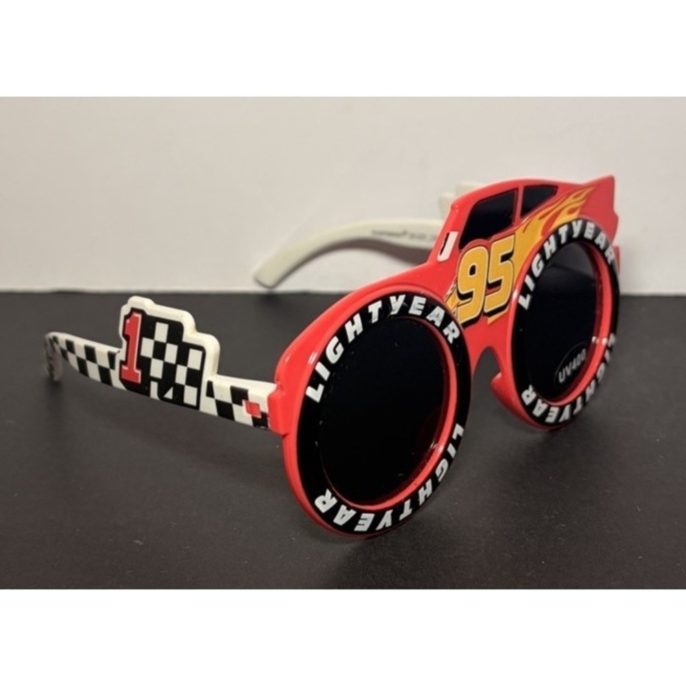 DISNEY PIXAR CARS 3 Child Sunglasses Lightening McQueen Kids Glasses Amscan - Picture 2 of 9